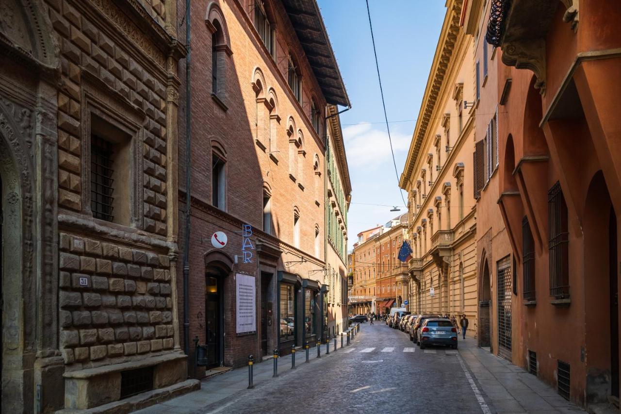 Appartamento D'Azeglio Nel Salotto Di Bologna Kültér fotó